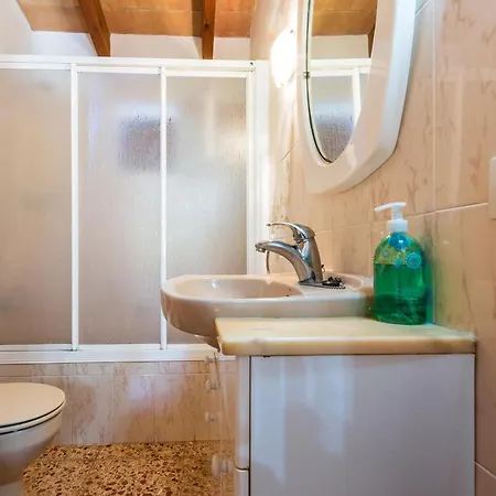 Zweizimmerhaus Mit Schoenen Aussichten In Der Naehe Von Feriehus